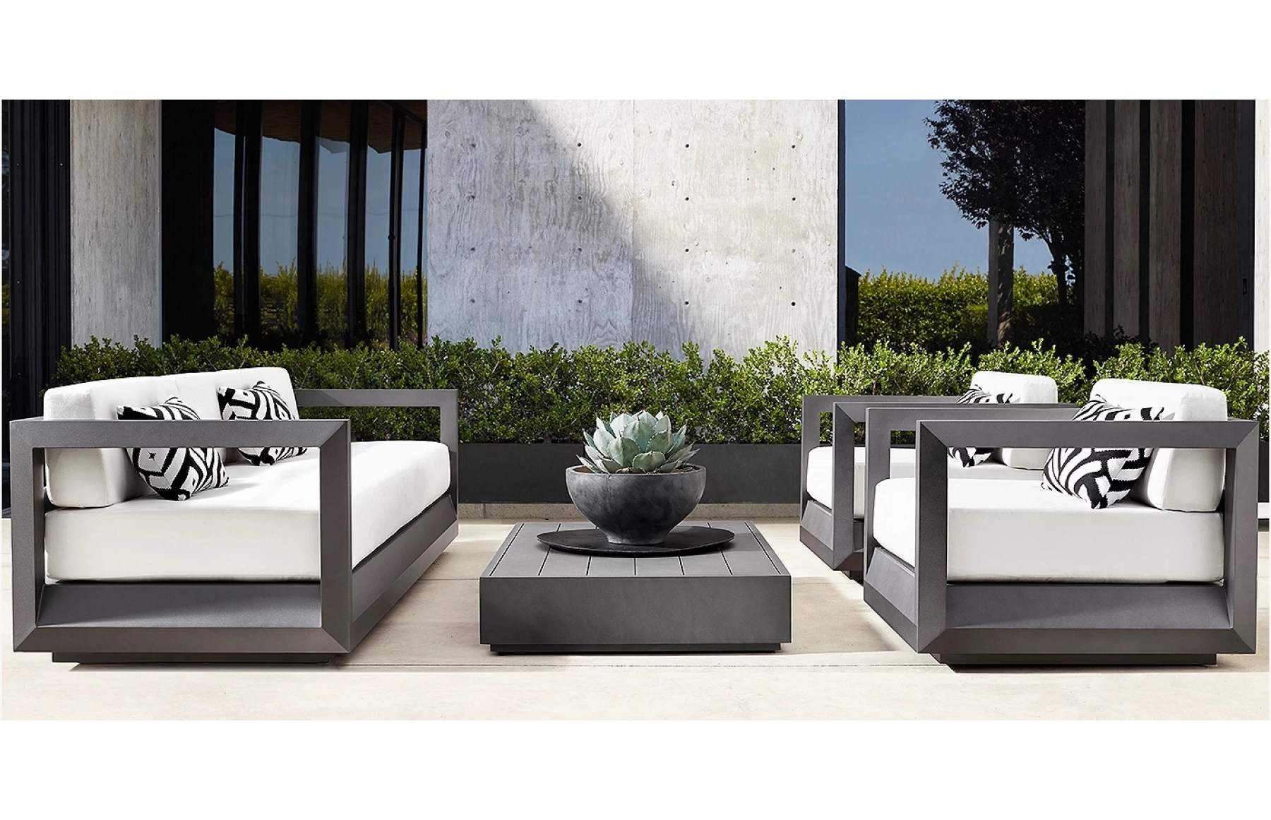 Set mobilier premium din aluminiu, pentru terasa/gradina/balcon, model Dubai