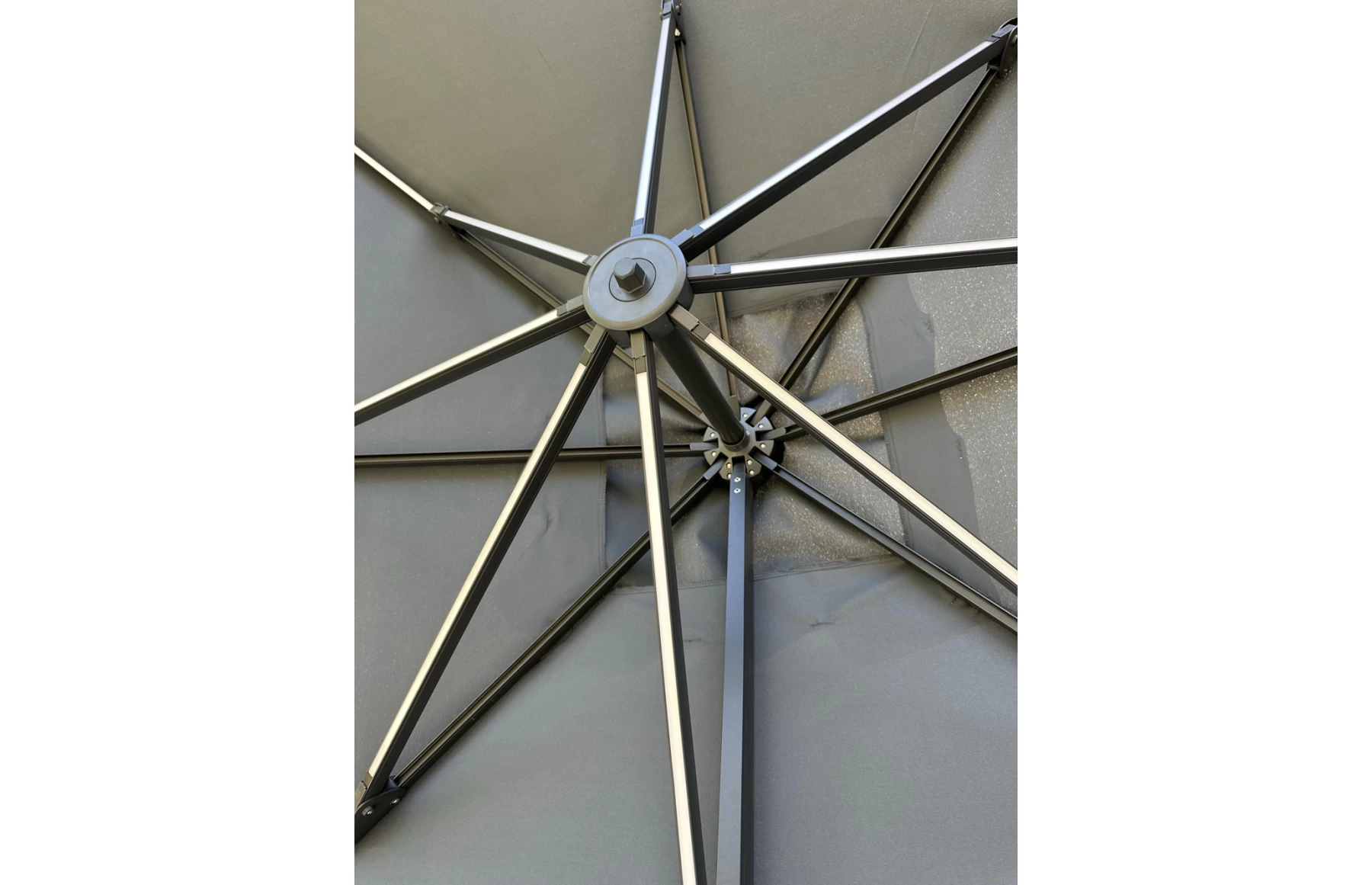 Umbrela de soare 3x3m pentru terasa si gradina, aluminiu, pliabila,cu iluminare LED, culoare gri antracit, include suport de plastic